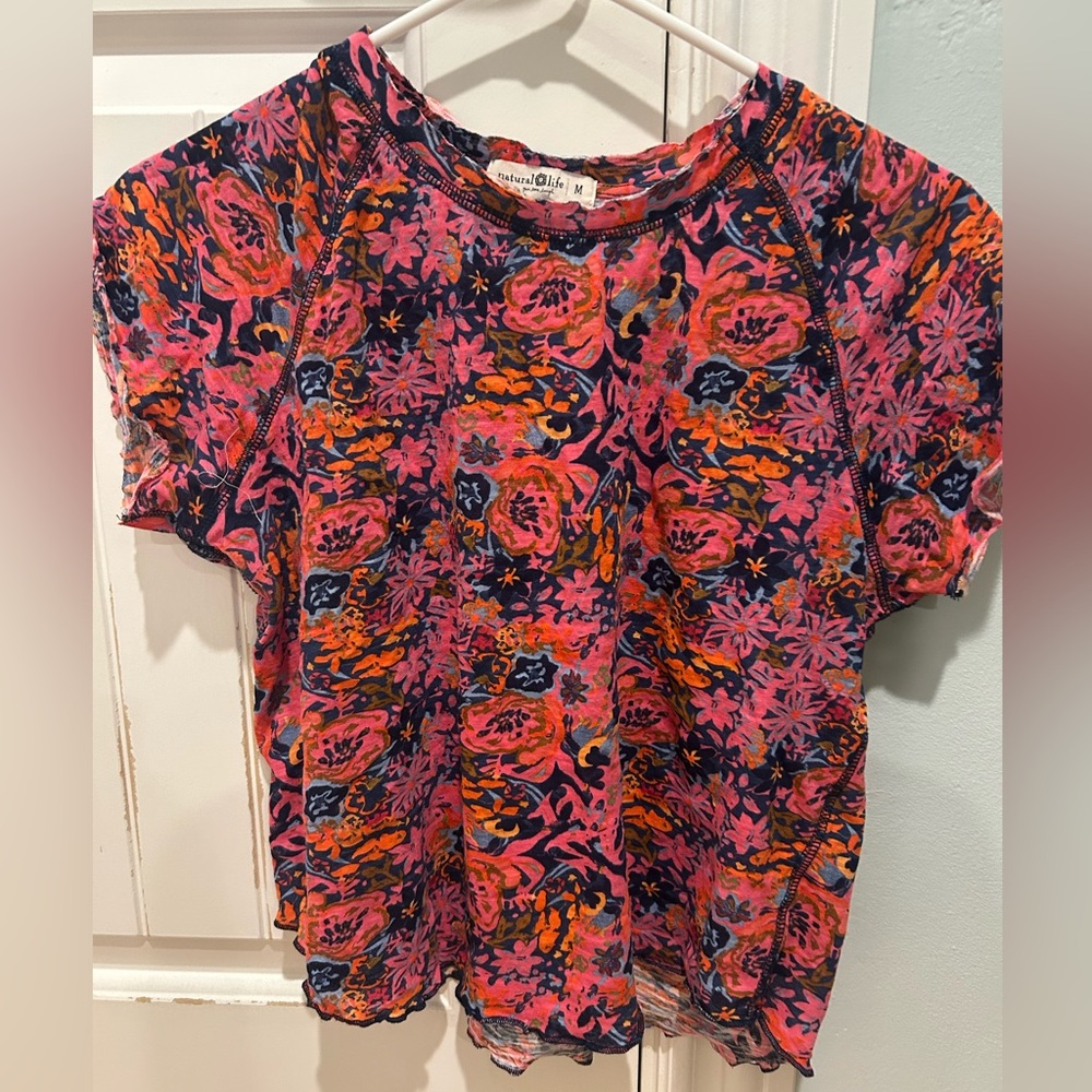 Lily Cotton Short Sleeve Tee Shirt size medium